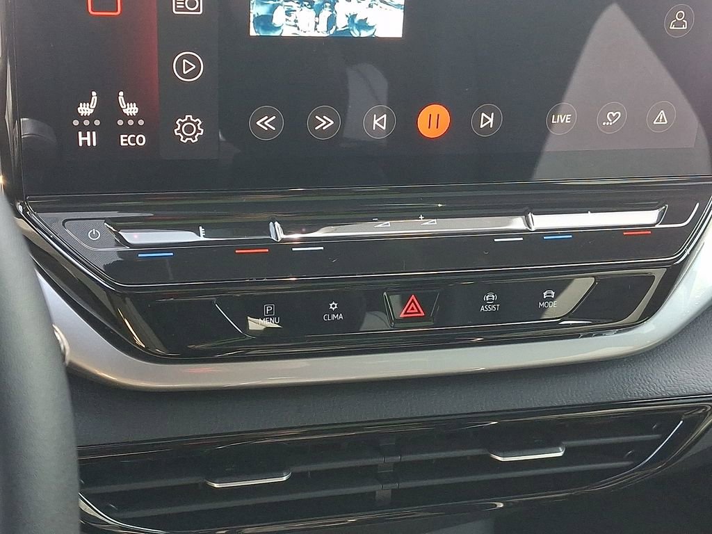 Used 2023 Volkswagen ID.4 Pro S image 16