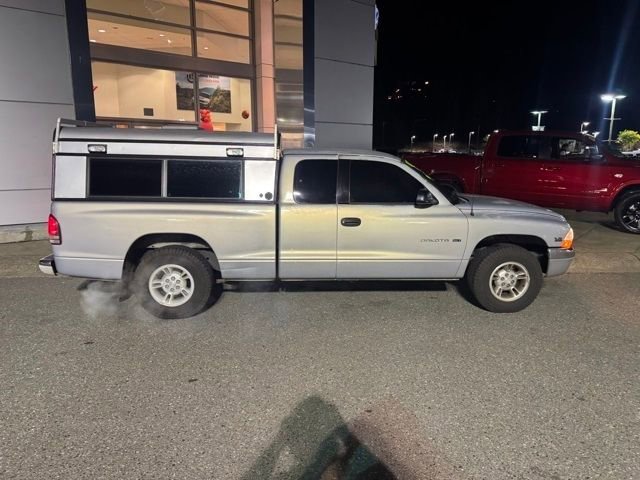 Used 1999 Dodge Dakota SLT image 2