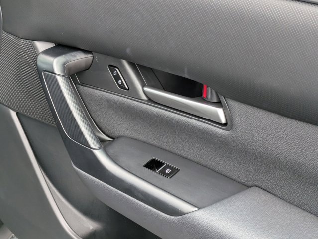 Used 2025 MAZDA CX-50 AWD 2.5 S w/ Premium Package image 34