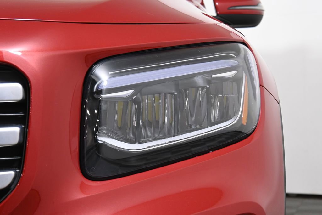 Certified 2026 Mercedes-Benz GLB 250 GLB 250 image 11