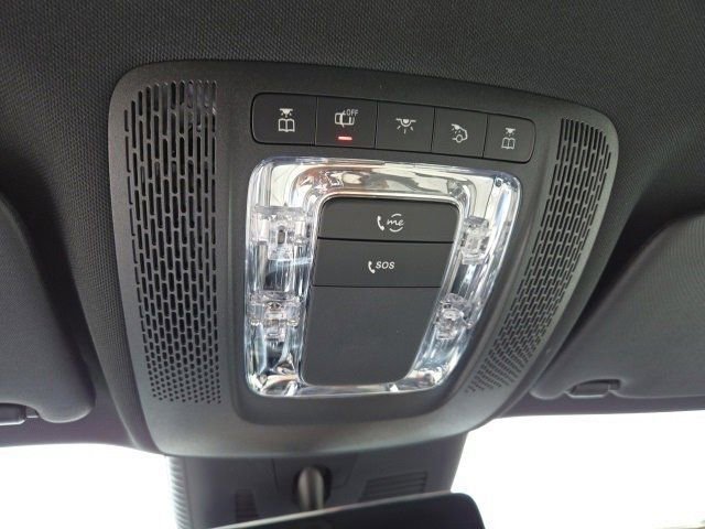 New 2025 Mercedes-Benz GLA 250 image 21