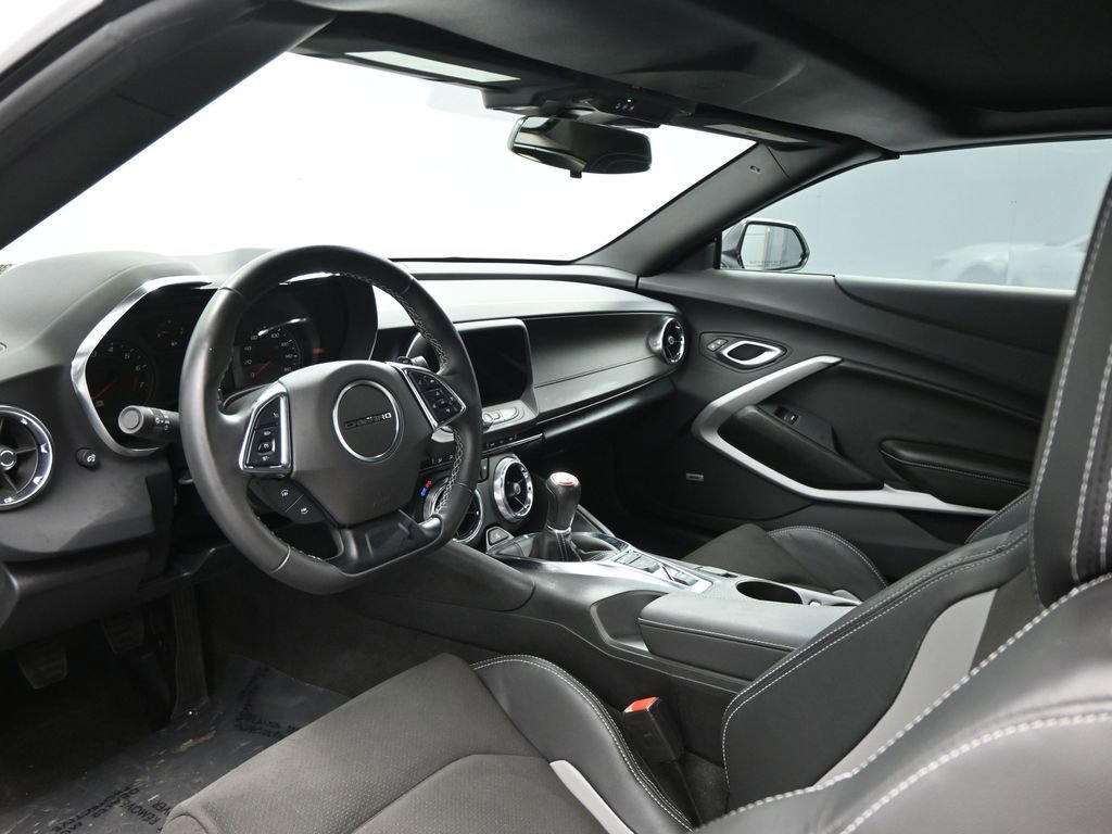 Used 2024 Chevrolet Camaro LT w/ RS Package image 8