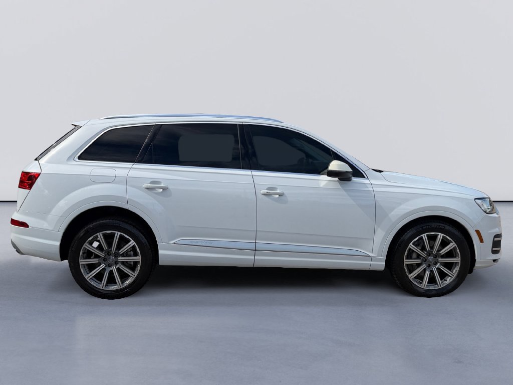 Used 2018 Audi Q7 3.0T Prestige AWD/4WD image 2