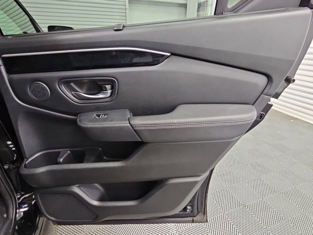 Used 2023 Honda Pilot EX-L image 38