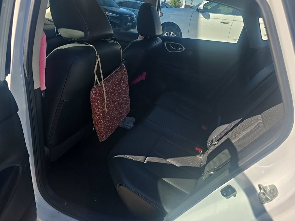Used 2019 Nissan Sentra SL w/ Exterior Package FWD image 14
