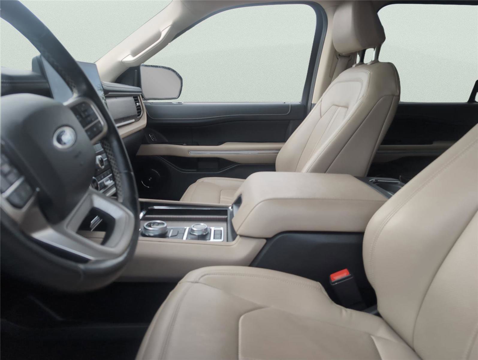 Used 2024 Ford Expedition Max Limited image 8