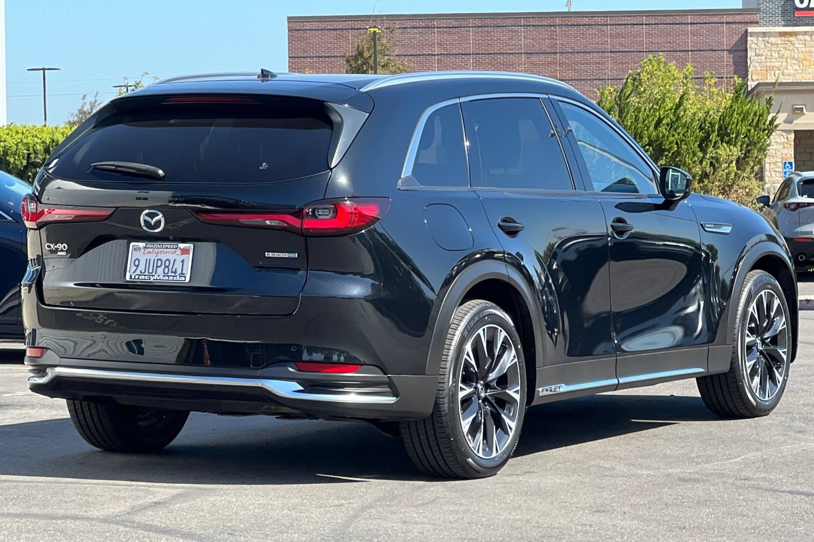 Certified 2024 MAZDA CX-90 Plug-In Hybrid w/ Premium Plus AWD/4WD image 4