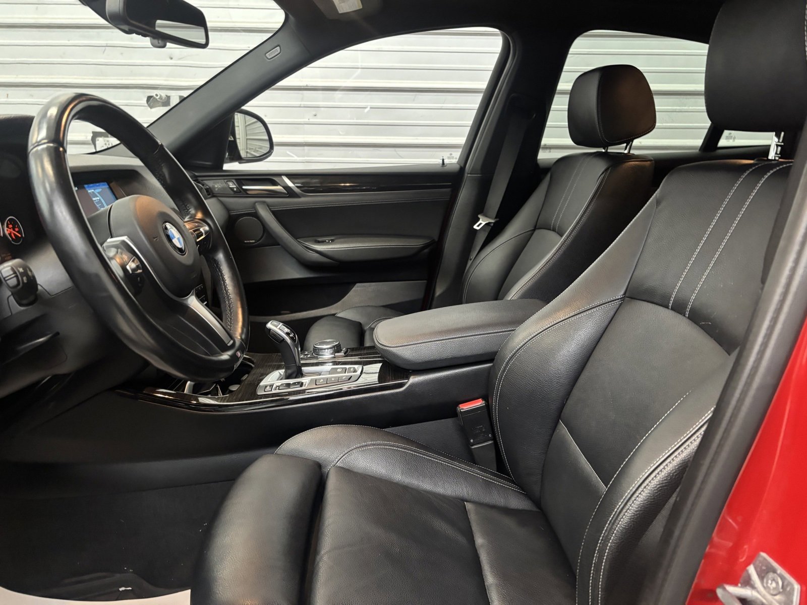 Used 2016 BMW X4 M40i image 10