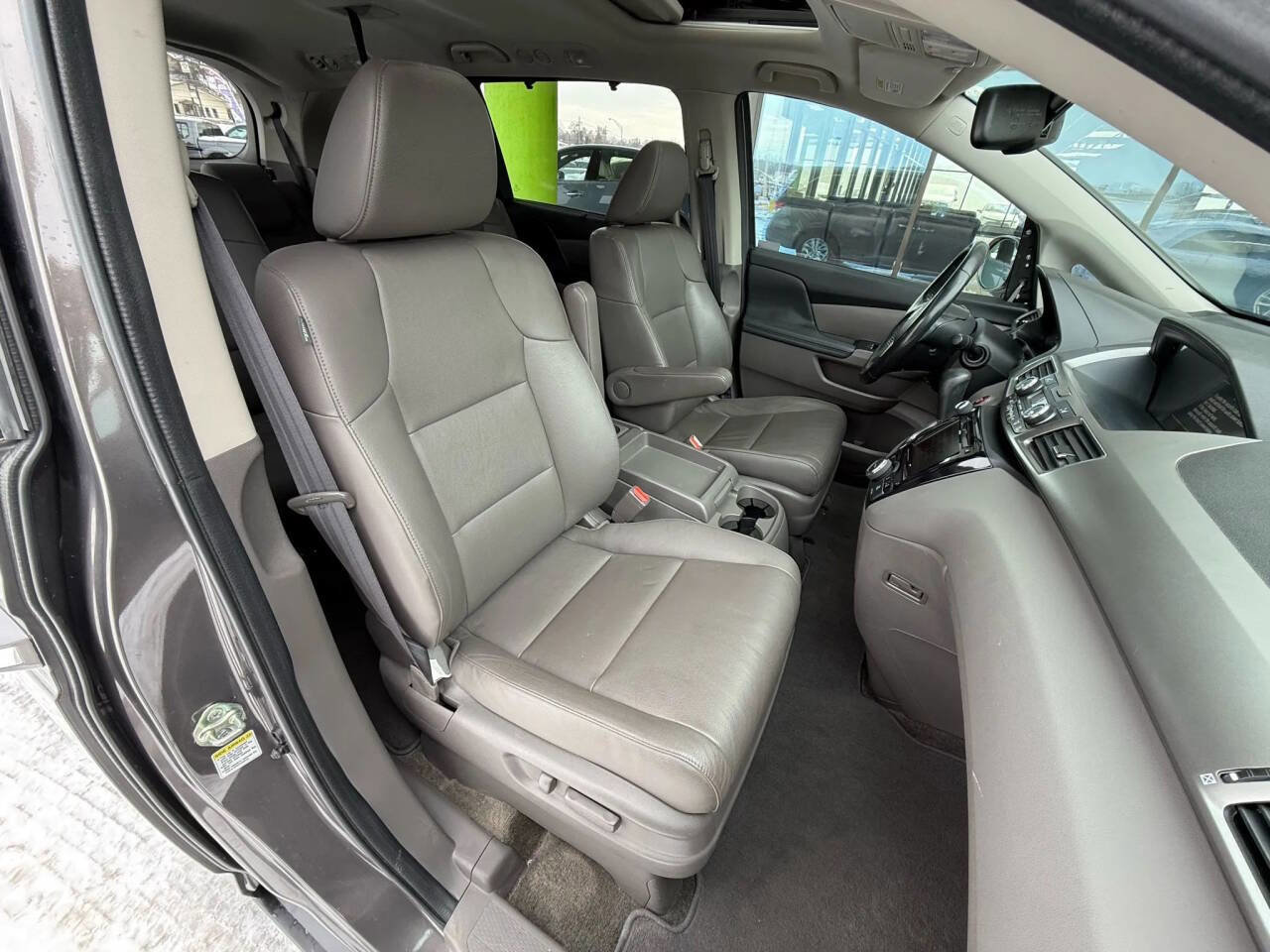 Used 2016 Honda Odyssey EX-L image 17