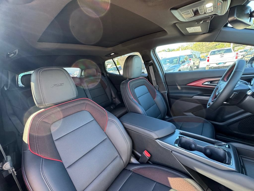 New 2026 Chevrolet Equinox EV RS FWD image 17
