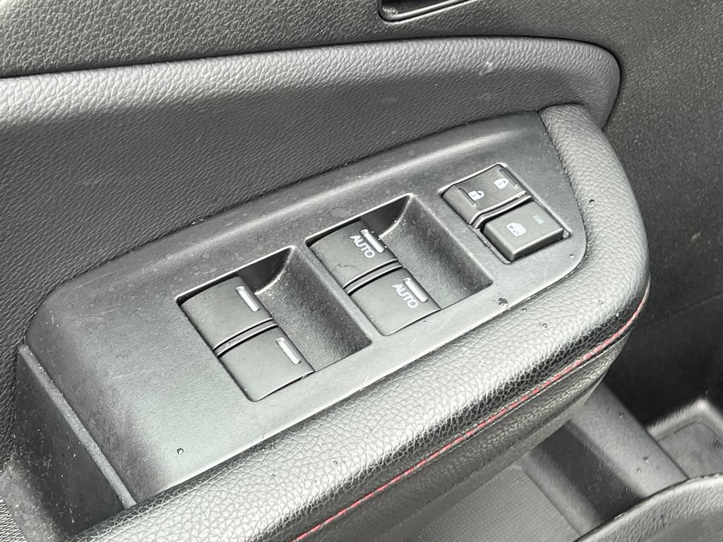 Used 2026 Honda Ridgeline Black Edition image 9