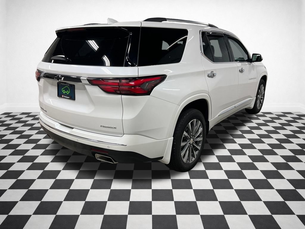 Certified 2022 Chevrolet Traverse Premier w/ LPO, Floor Liner Package AWD/4WD image 9
