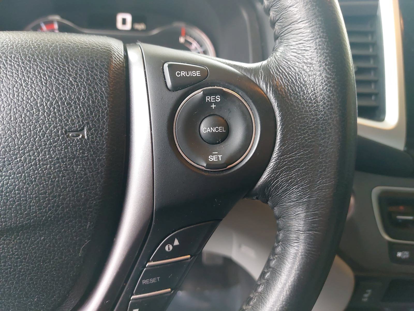 Used 2017 Honda Pilot EX-L image 19