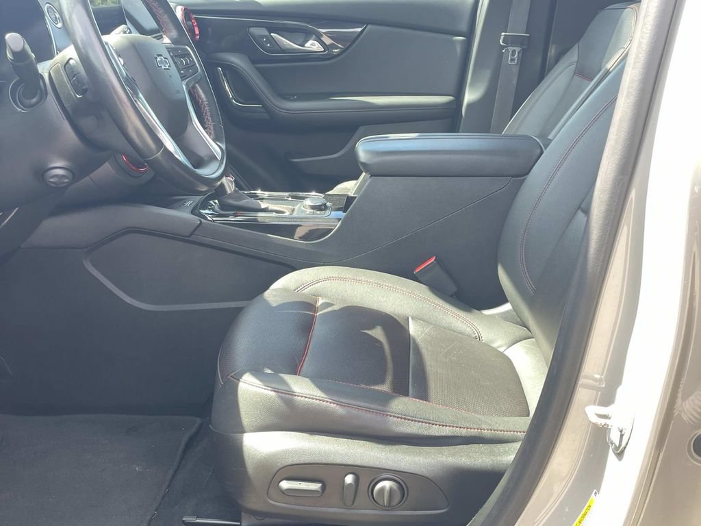 Used 2021 Chevrolet Blazer RS w/ Enhanced Convenience Package FWD image 18