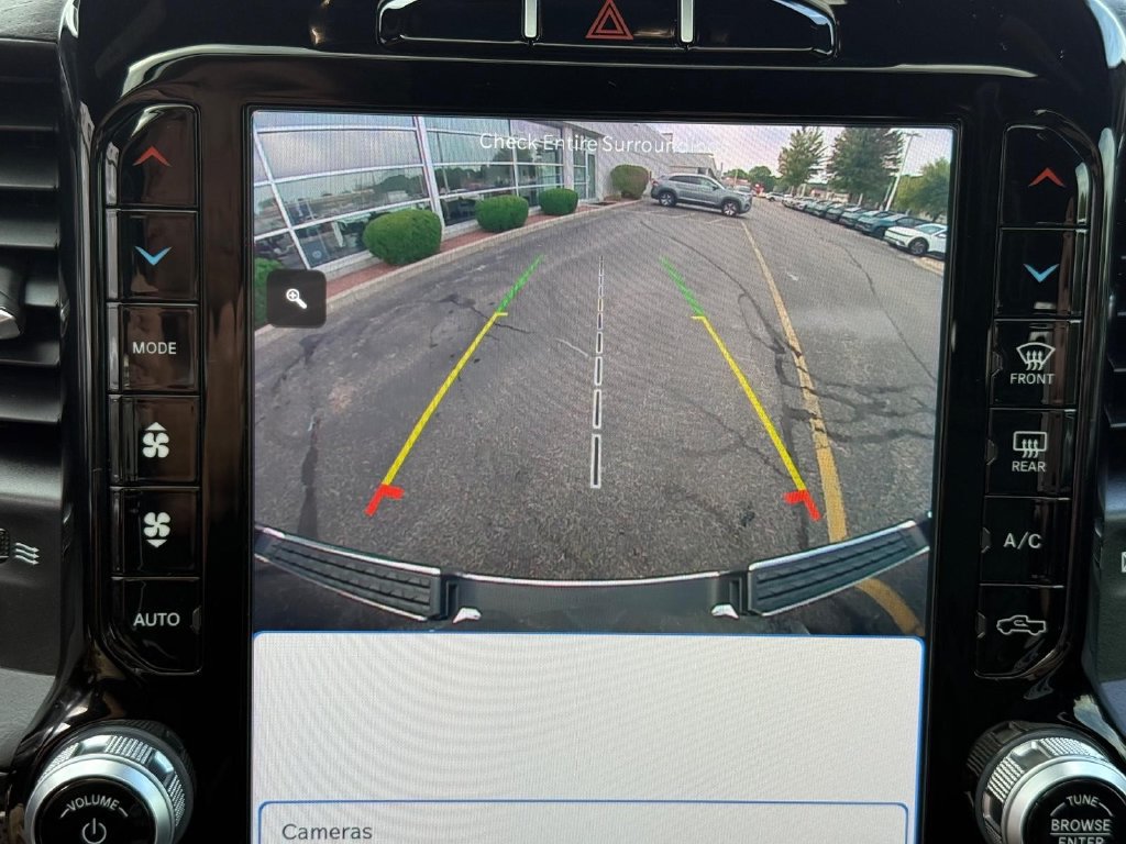 Used 2022 RAM 1500 Limited AWD/4WD image 40