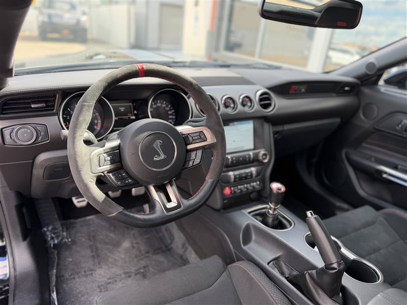 Used 2018 Ford Mustang Shelby GT350R w/ GT350R Equipment Group 920A RWD image 5