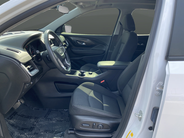 Used 2022 GMC Terrain SLE w/ Driver Convenience Package AWD/4WD image 9