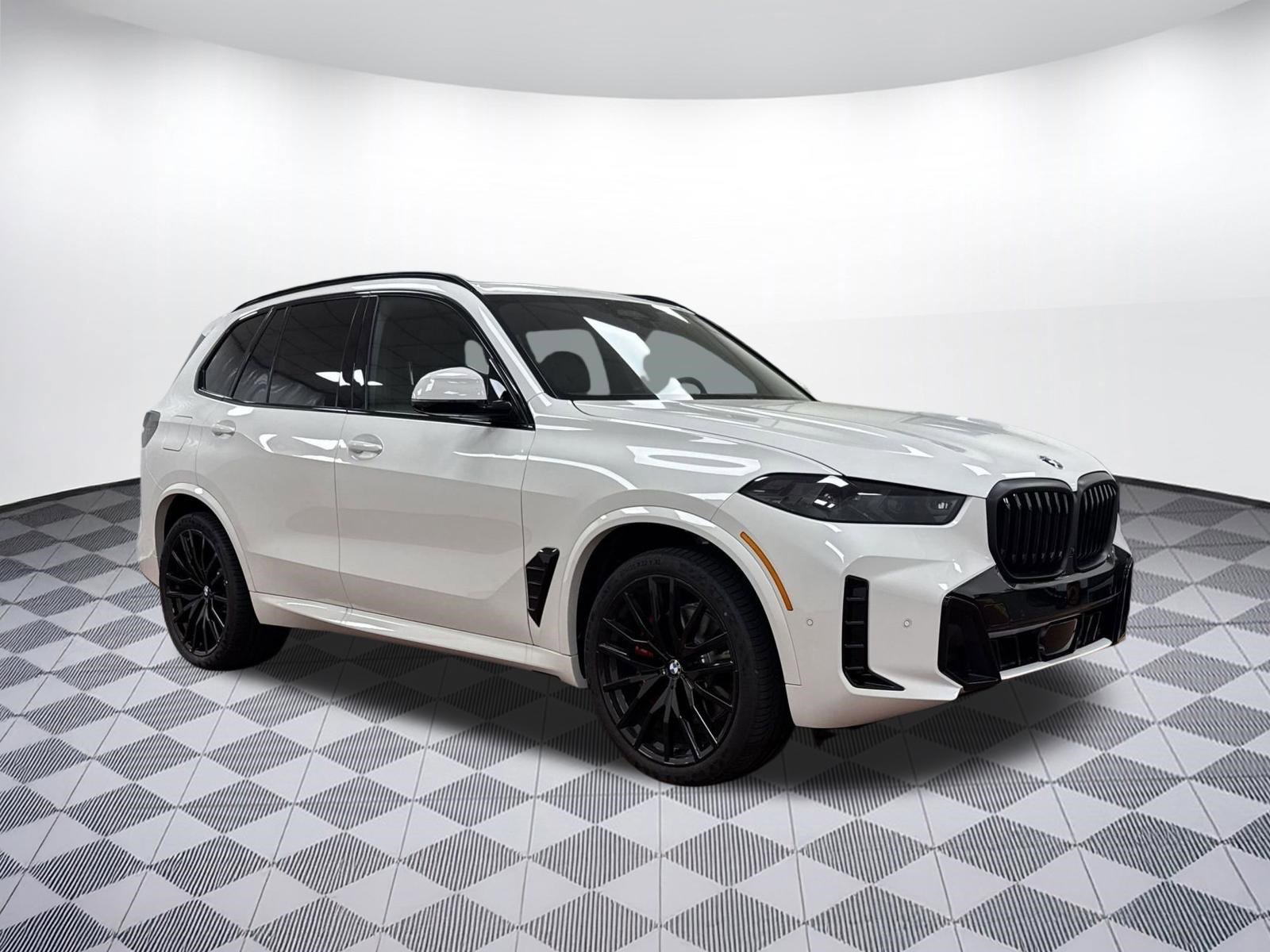 Used 2026 BMW X5 xDrive40i w/ M Sport Package image 7