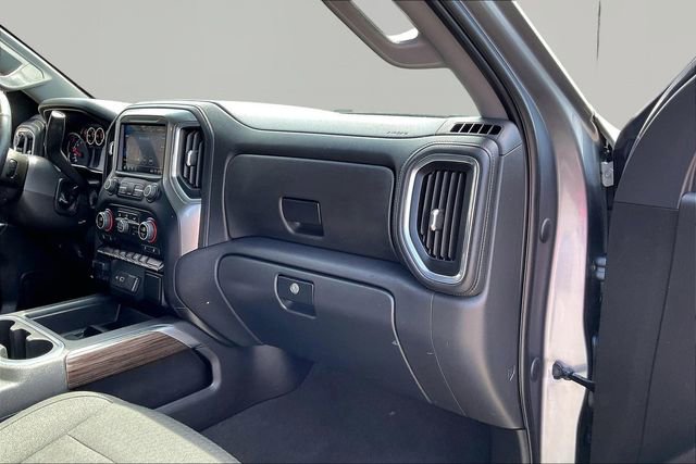 Used 2022 Chevrolet Silverado 1500 LT Trail Boss w/ Bed Protection Package image 18