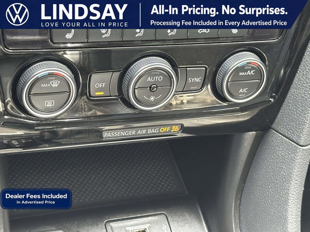 Used 2021 Volkswagen Passat 2.0T SE FWD image 18