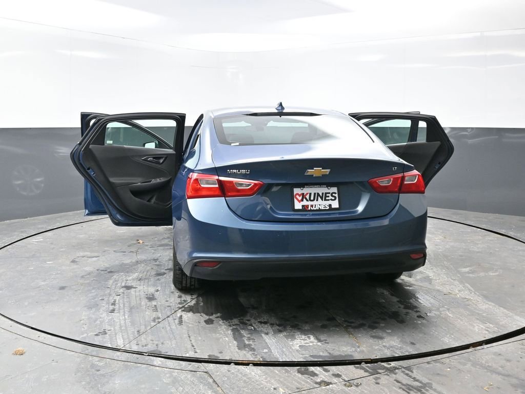 Used 2025 Chevrolet Malibu LT image 56