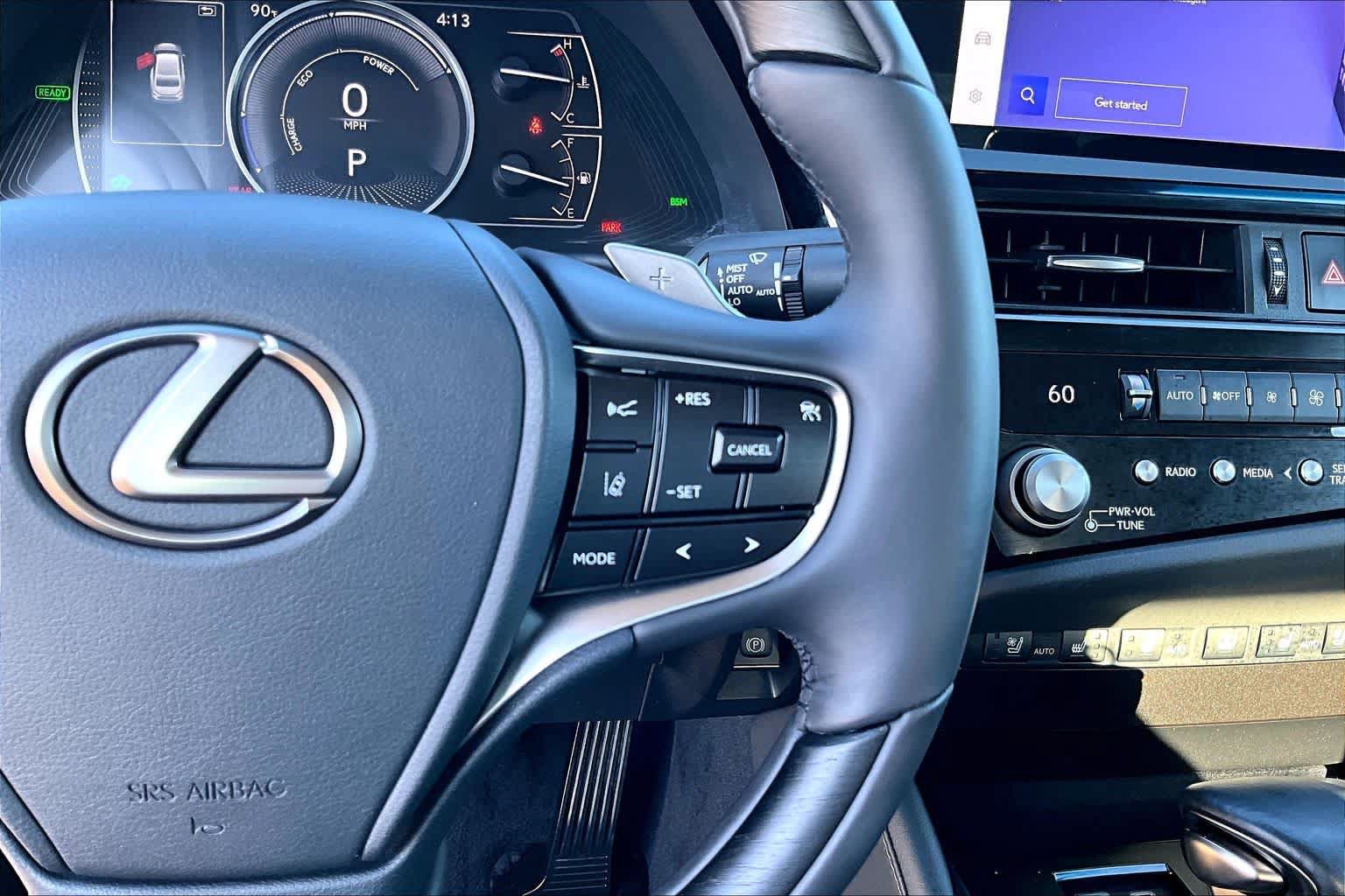 Certified 2023 Lexus ES 300h w/ Accessory Package (Z1) FWD image 23