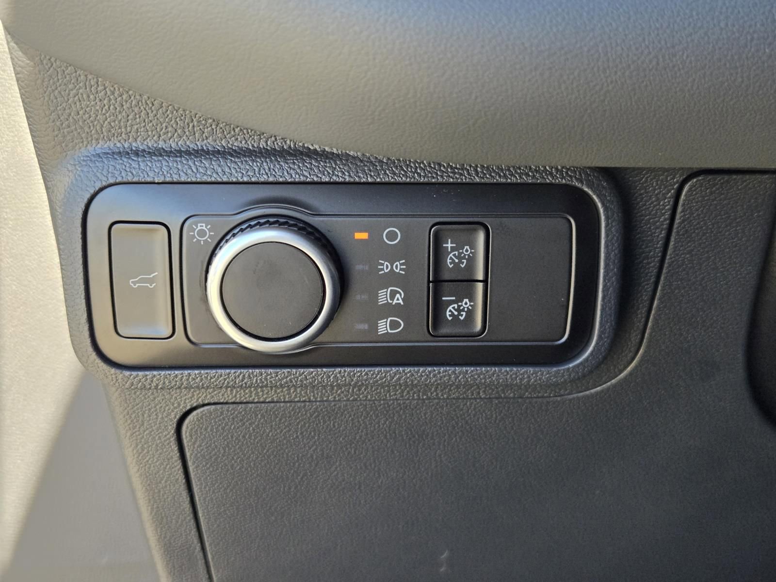 New 2026 Ford Explorer Active image 21