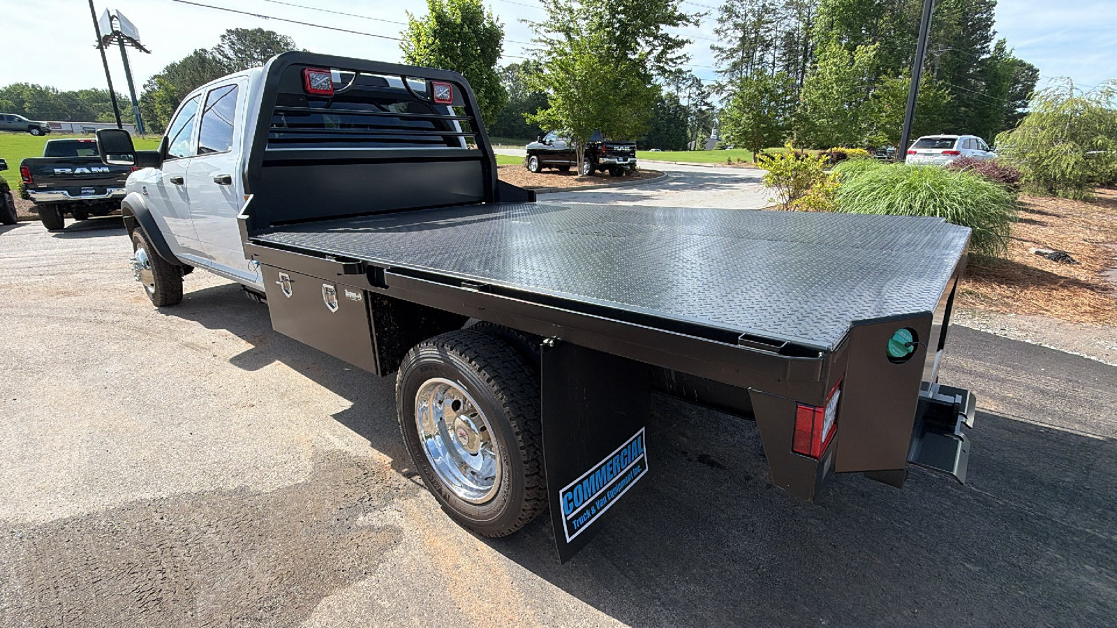 New 2026 RAM 5500 Tradesman w/ Chrome Appearance Group AWD/4WD image 10