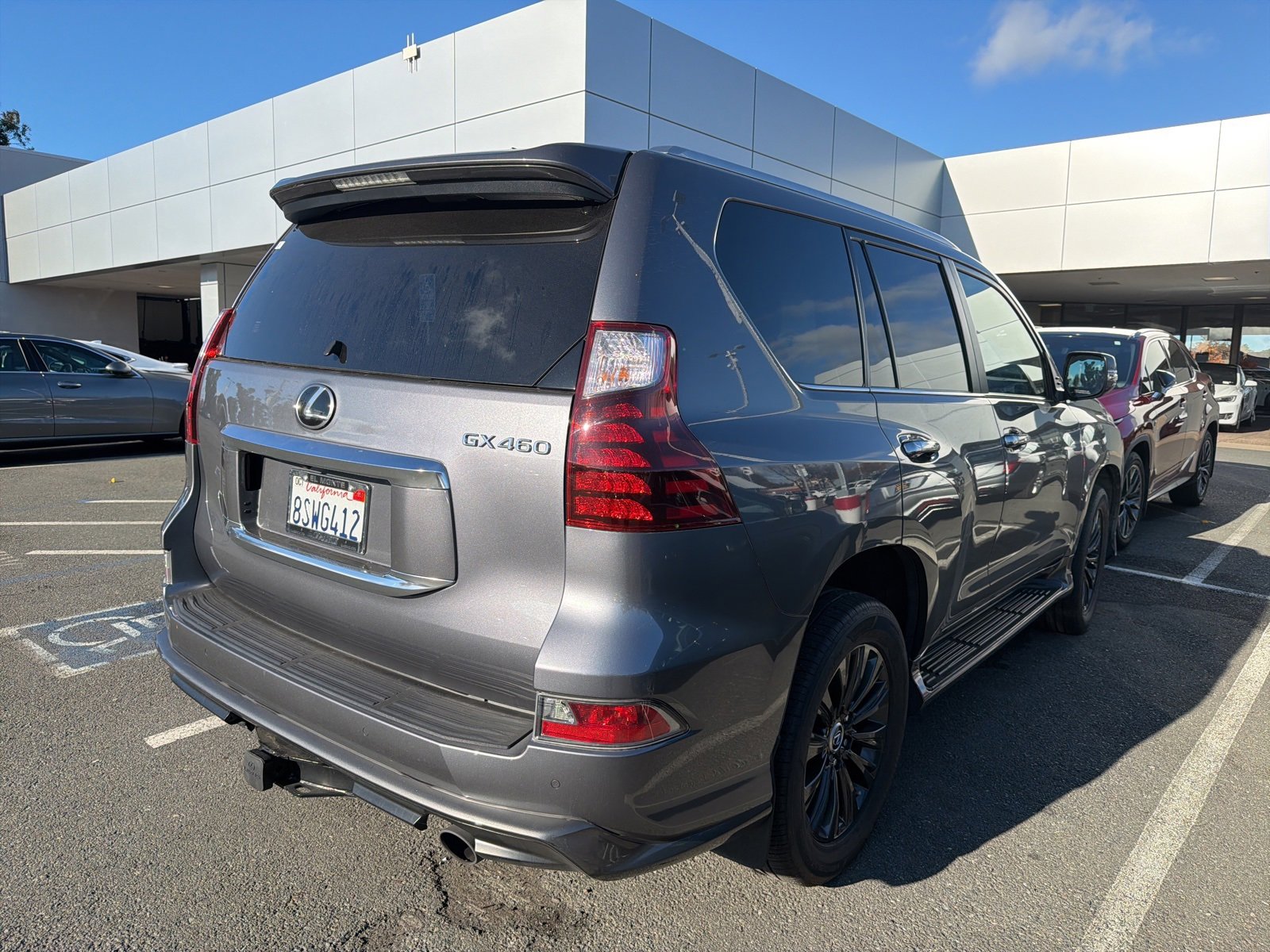 Used 2020 Lexus GX 460 Premium image 3
