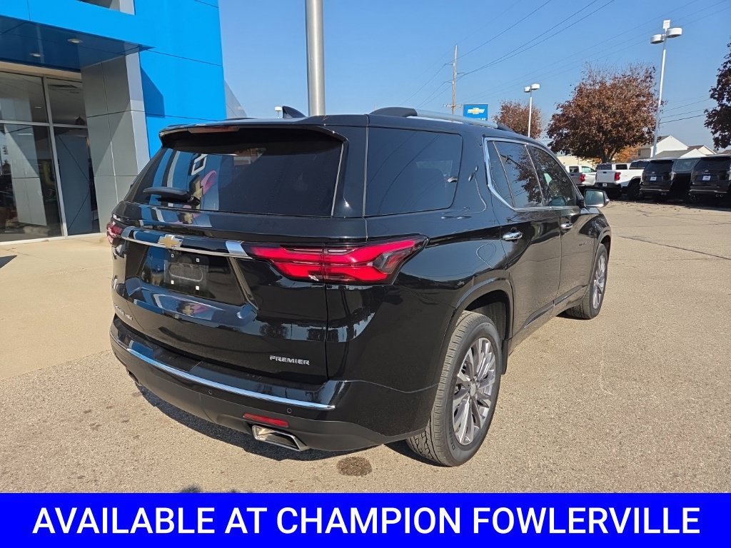 Used 2022 Chevrolet Traverse Premier AWD/4WD image 3