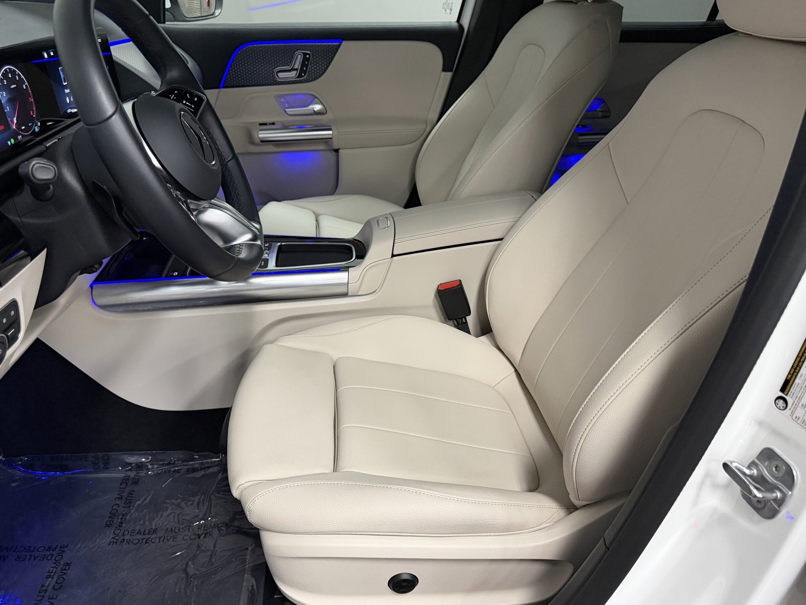 Used 2025 Mercedes-Benz GLA 250 image 23