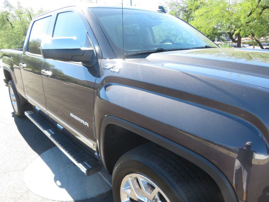 Used 2015 GMC Sierra 1500 SLT w/ SLT Crew Cab Value Package AWD/4WD image 9