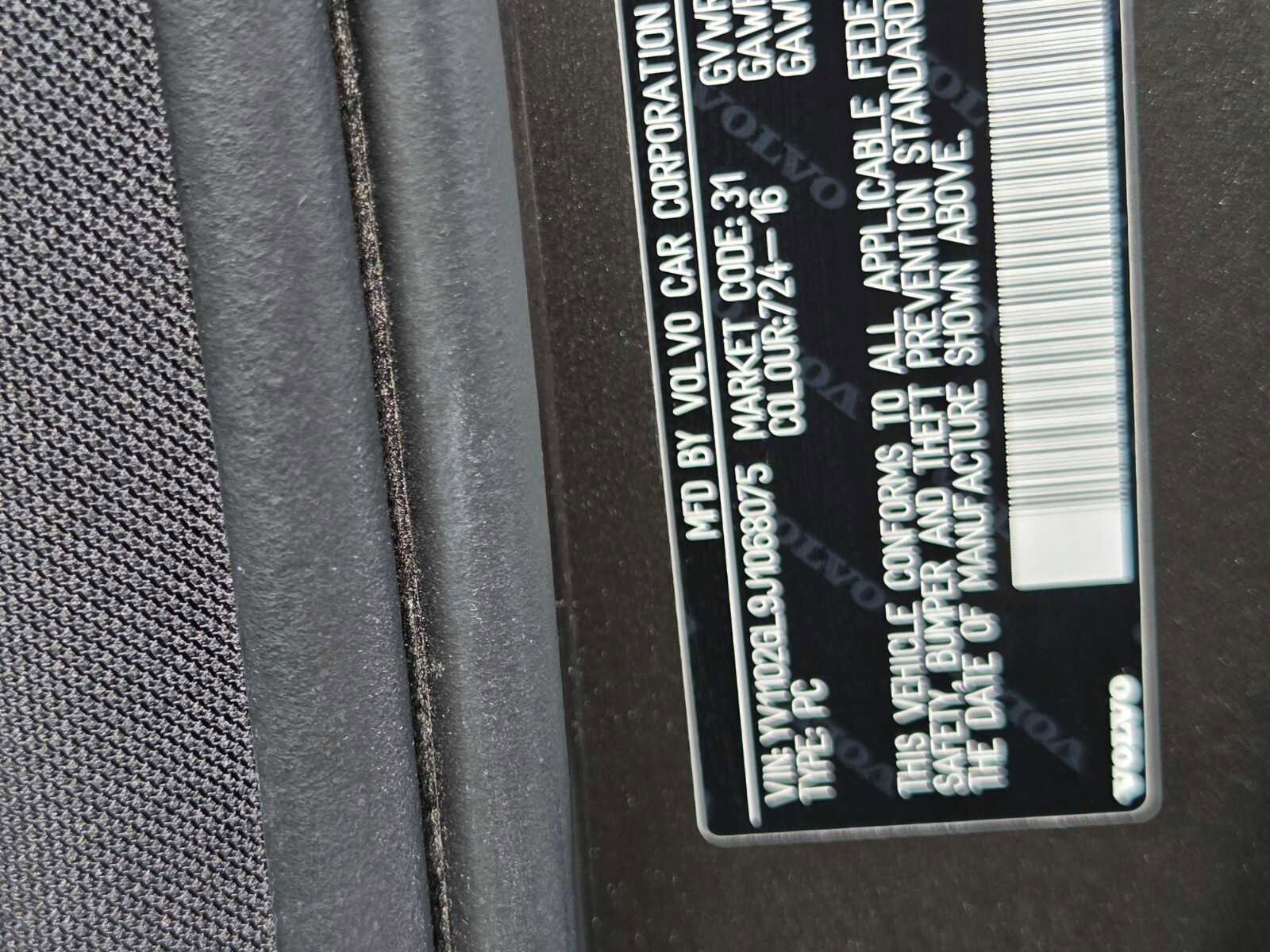 Used 2018 Volvo V90 T5 Inscription image 21