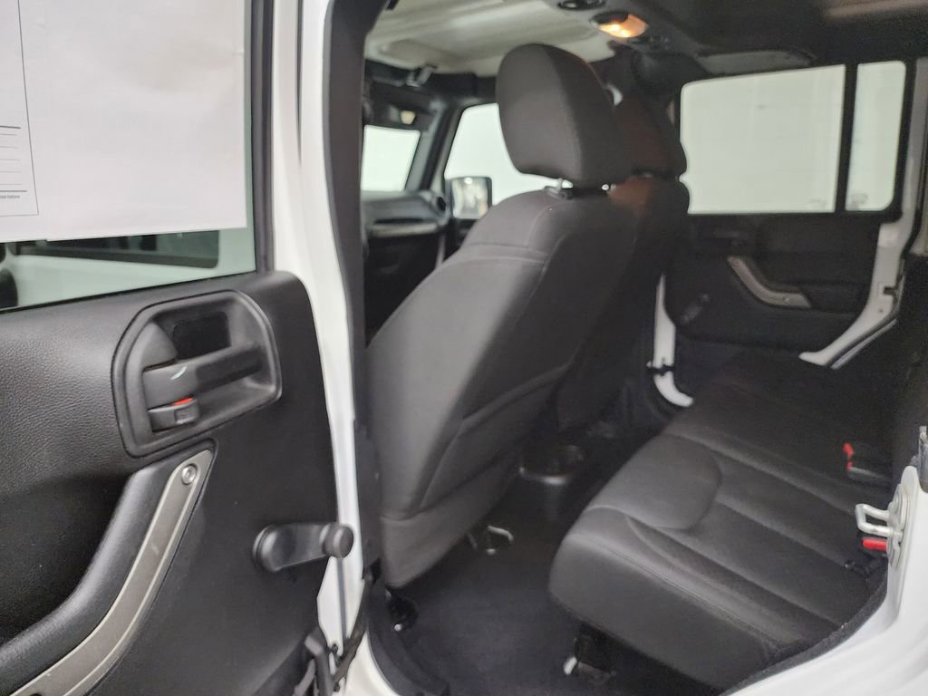 Used 2015 Jeep Wrangler Unlimited Sport w/ Connectivity Group image 21