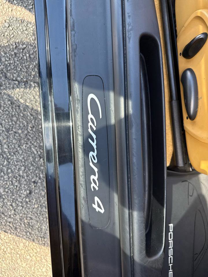 Used 2003 Porsche 911 Carrera 4 AWD/4WD image 16