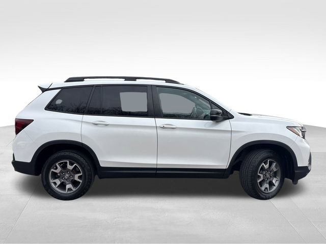 Used 2023 Honda Passport TrailSport image 16