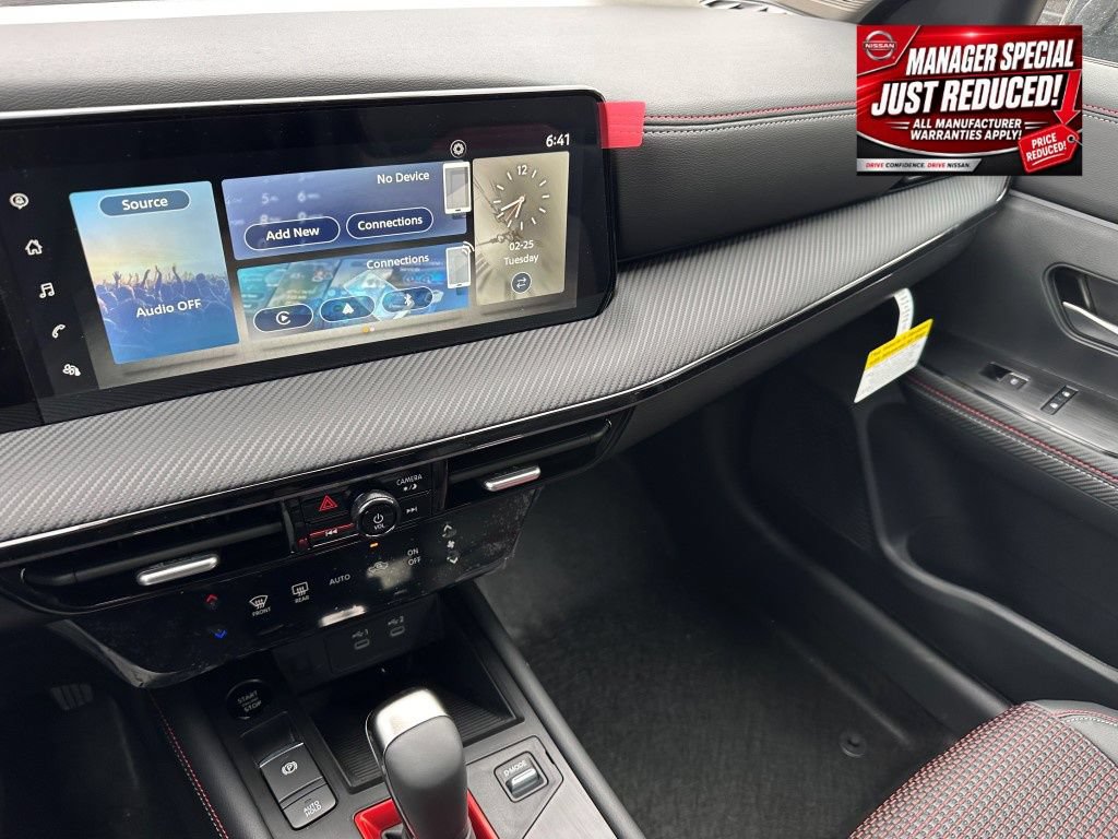 New 2025 Nissan Kicks SR AWD/4WD image 22