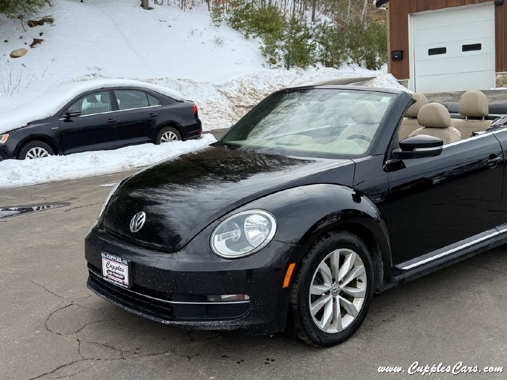 Used 2014 Volkswagen Beetle TDI image 33