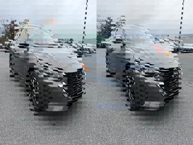 New 2025 Nissan Sentra SV w/ All-Weather Package