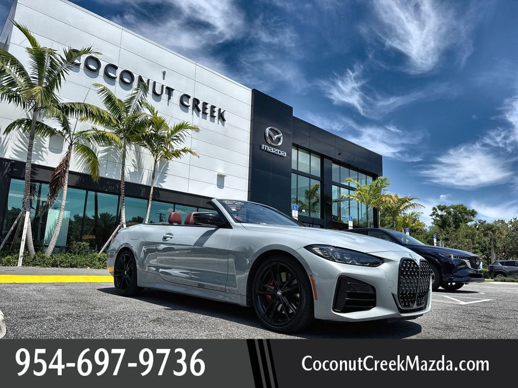 Used 2022 BMW 440i xDrive Convertible w/ Premium Package image 1