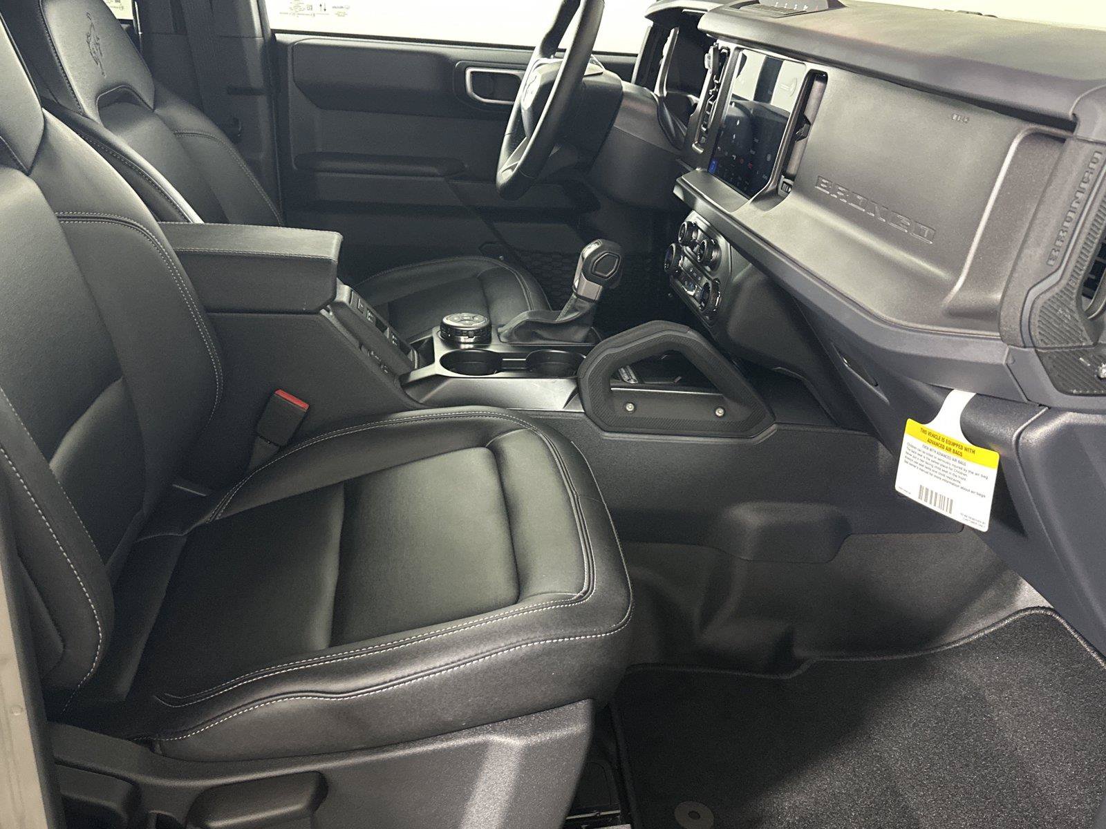 New 2026 Ford Bronco Big Bend w/ Black Diamond Package AWD/4WD image 17