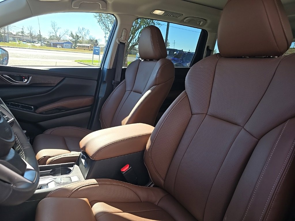 Certified 2025 Subaru Ascent Touring w/ Popular Package #2 image 8