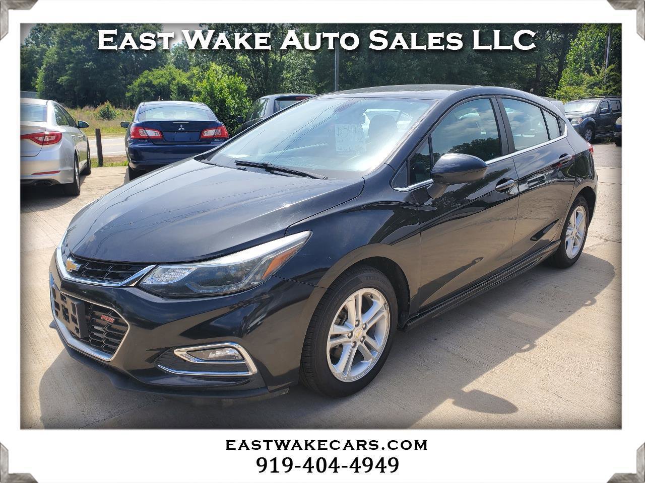 Used 2017 Chevrolet Cruze LT w/ RS Package FWD image 1