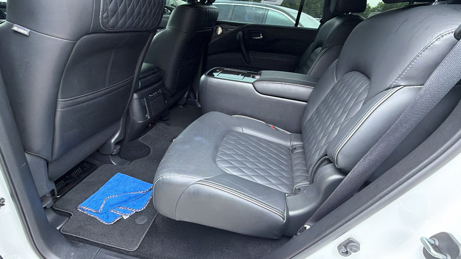 Used 2024 INFINITI QX80 Sensory AWD/4WD image 24