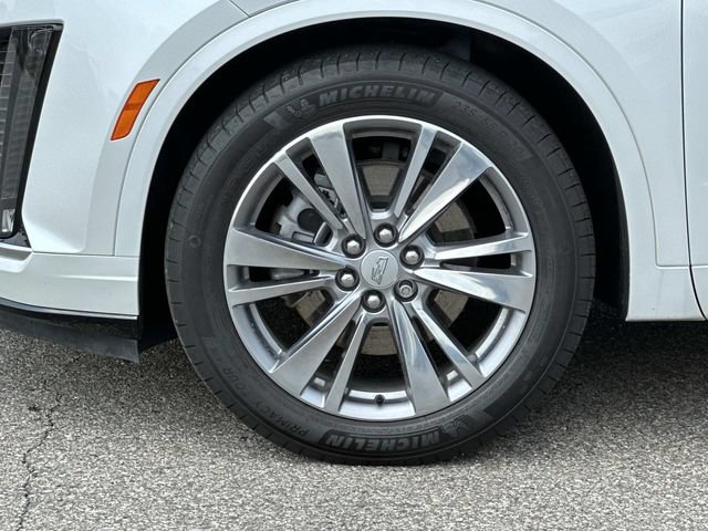Used 2023 Cadillac XT6 Premium Luxury AWD/4WD image 8