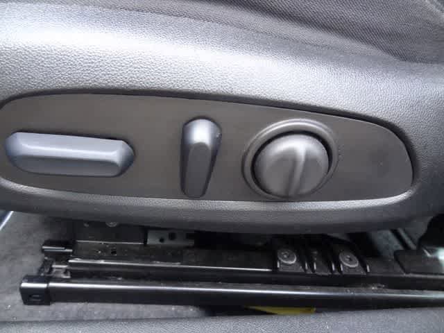 Used 2023 Chevrolet Malibu LT w/ Driver Confidence Package FWD image 7