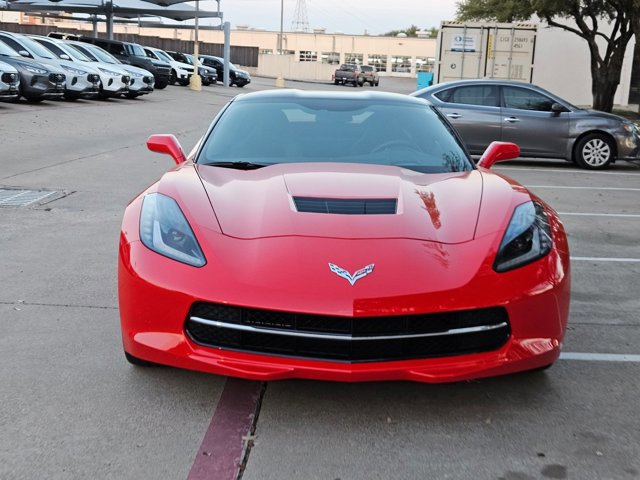 Used 2015 Chevrolet Corvette Stingray Coupe w/ 2LT Preferred Equipment Group video 2