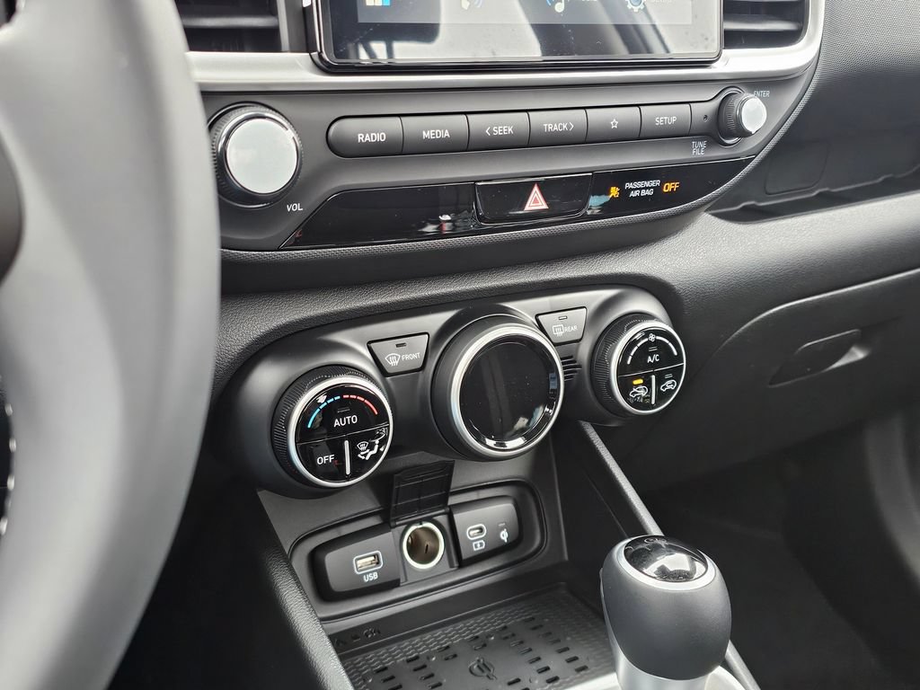 New 2026 Hyundai Venue SEL FWD image 21