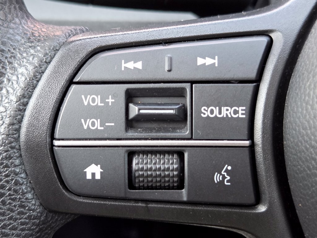 Used 2025 Honda CR-V EX image 16