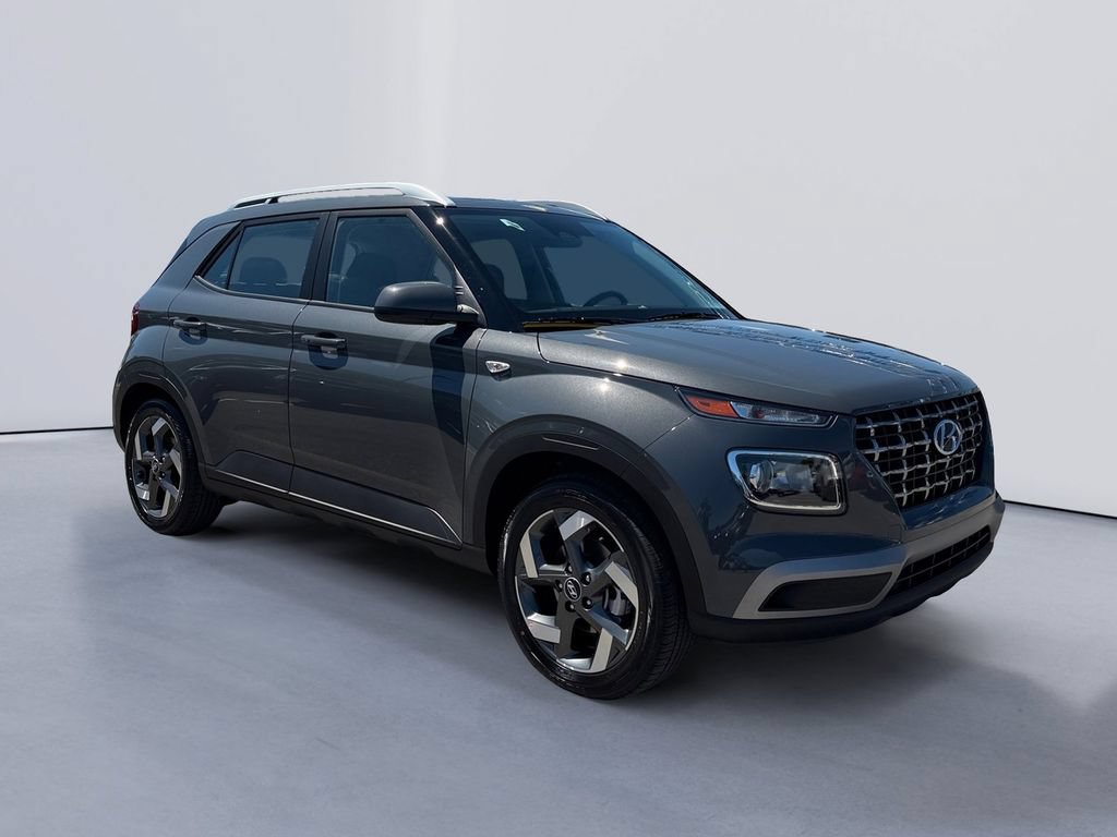 New 2026 Hyundai Venue SEL FWD image 1